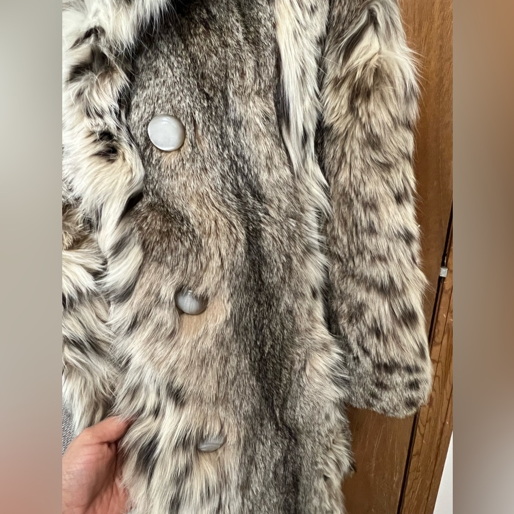 Vintage Fur Coat - Picture 4 of 8